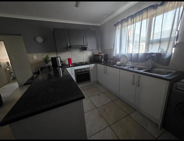 2 BEDROOM APARTMENT FOR SALE IN BOKSBURG